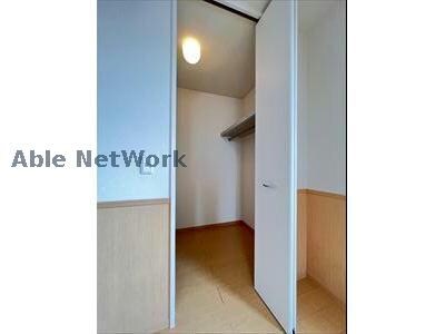 オリーブガーデンの物件内観写真