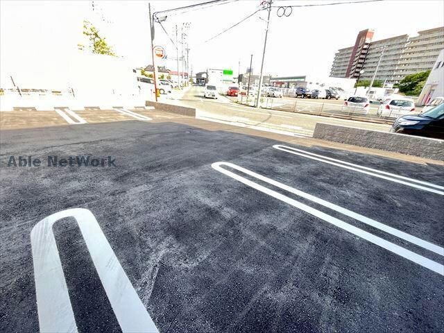 ラフアンドタフ向山の物件外観写真