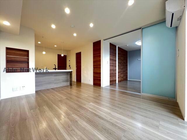 ラフアンドタフ向山の物件内観写真