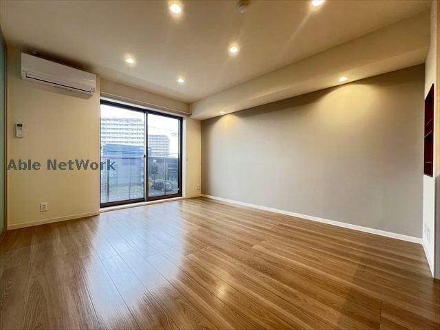 ラフアンドタフ向山の物件内観写真