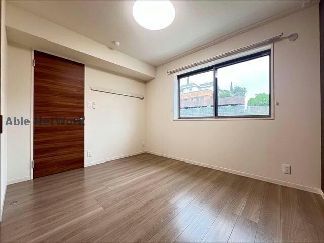 ラフアンドタフ向山の物件内観写真