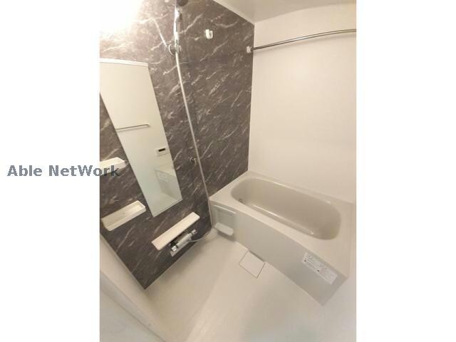 ホワイトウェイブの物件内観写真