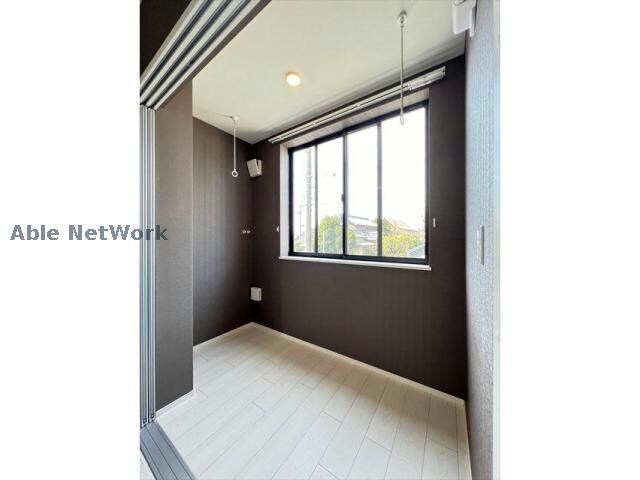 コンテ吉川の物件内観写真