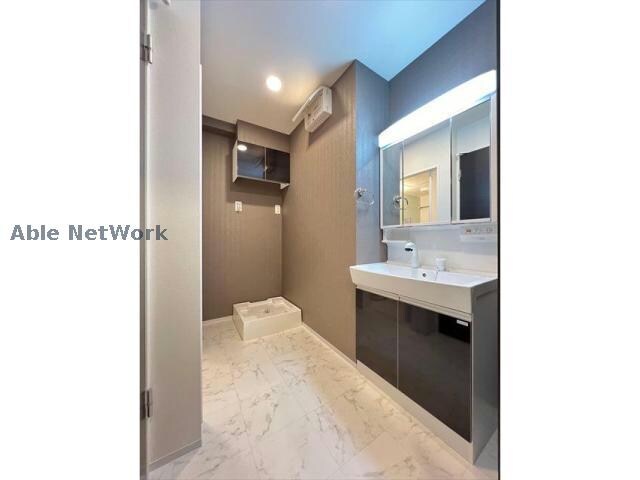 コンテ吉川の物件内観写真