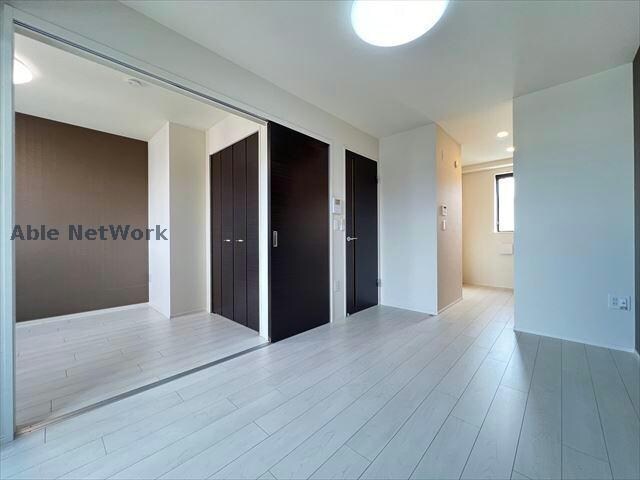 コンテ吉川の物件内観写真