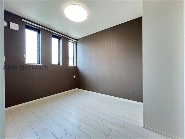 コンテ吉川の物件内観写真