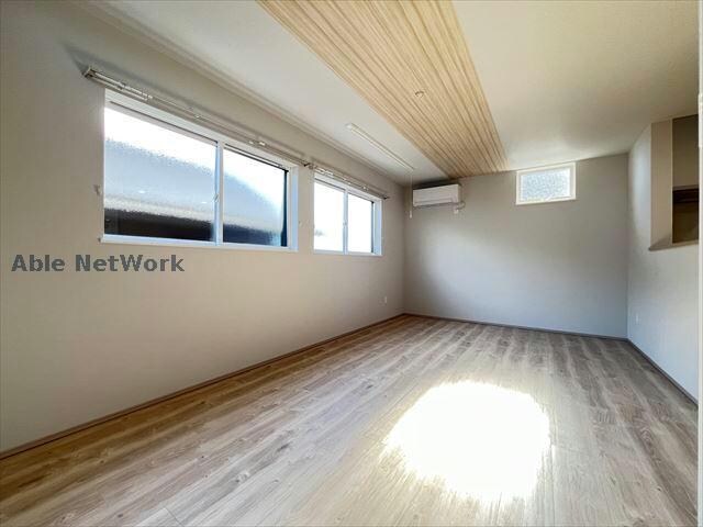 ティアラSの物件内観写真