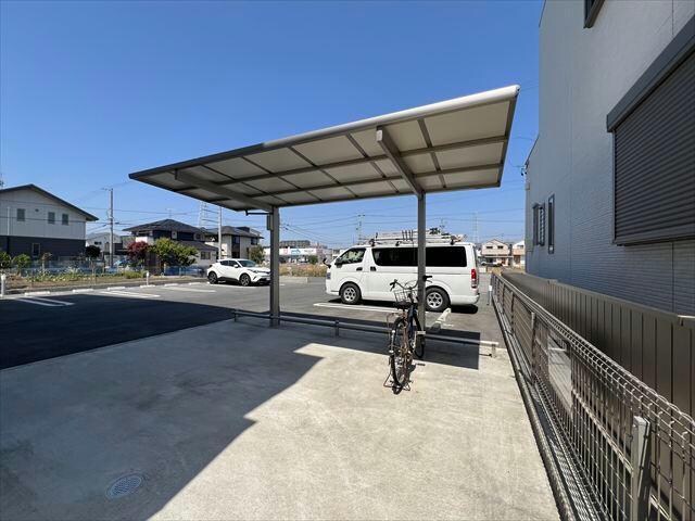 フィーミュールの物件外観写真