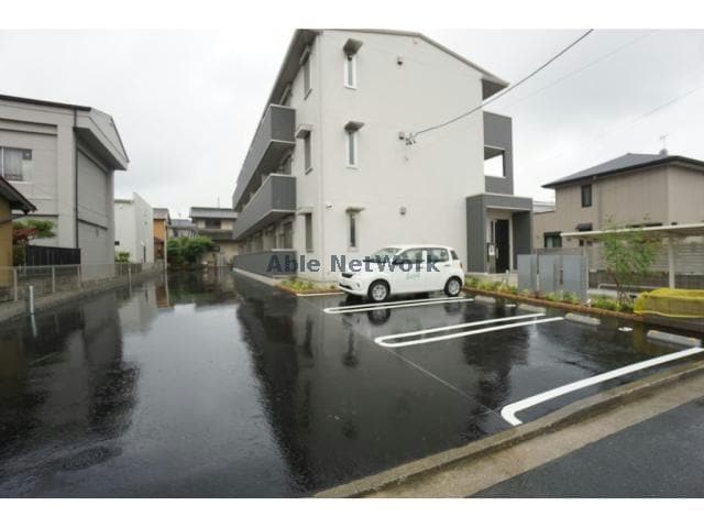 トカティの物件外観写真