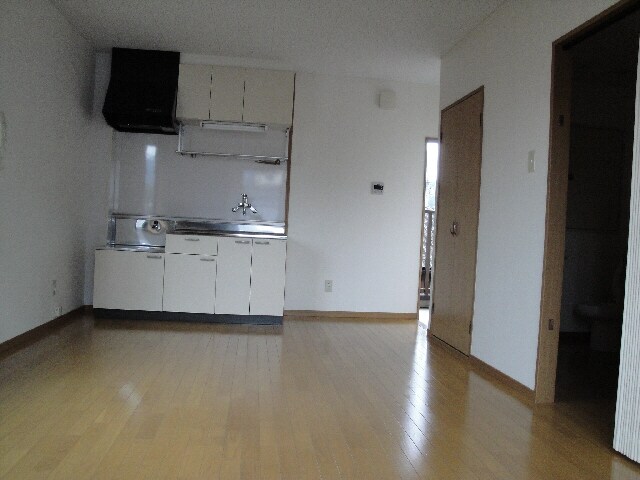 エメラルド桧田№３の物件内観写真