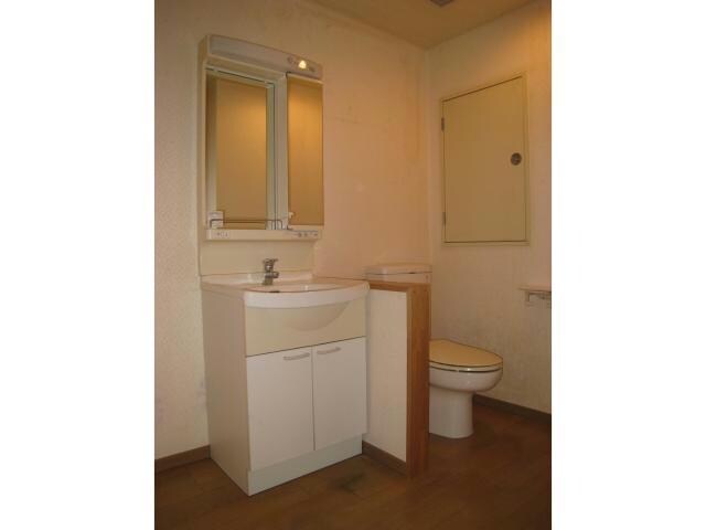 エメラルド桧田№３の物件内観写真