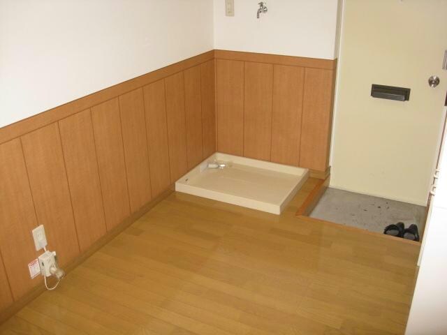 第３６愛日ハイツの物件内観写真