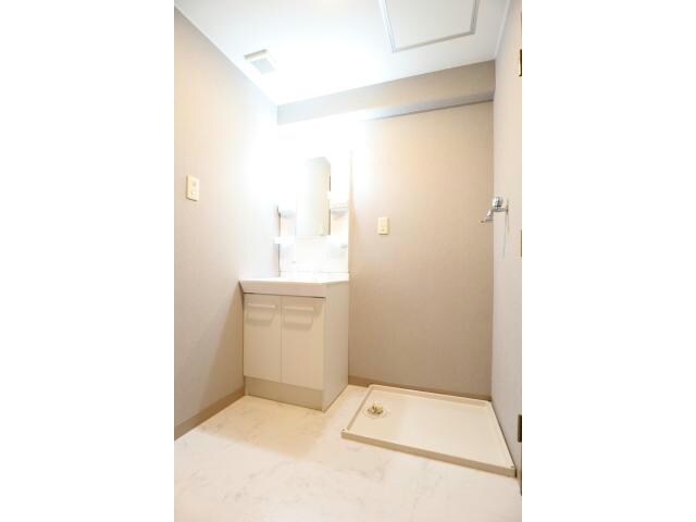 プリミエ貴生川の物件内観写真