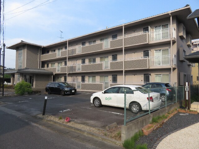 プリミエ貴生川の物件外観写真