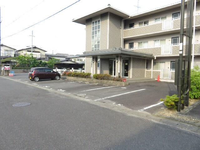 プリミエ貴生川の物件外観写真