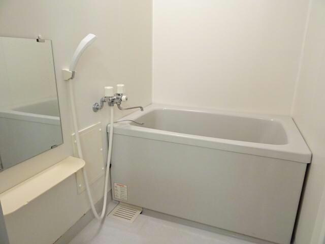 メゾンクレセラⅡの物件内観写真