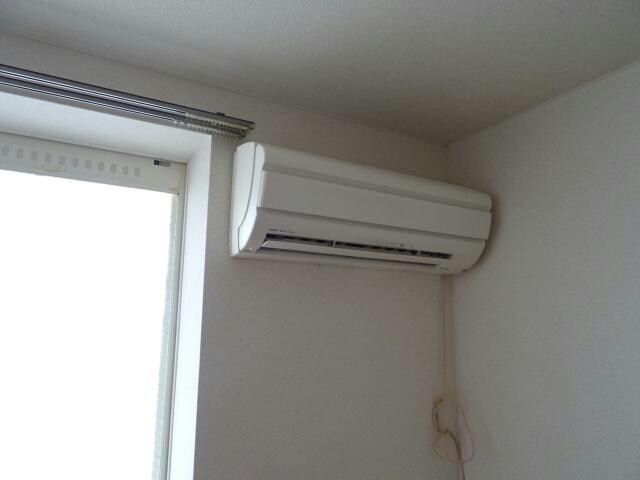 メゾンクレセラⅡの物件内観写真