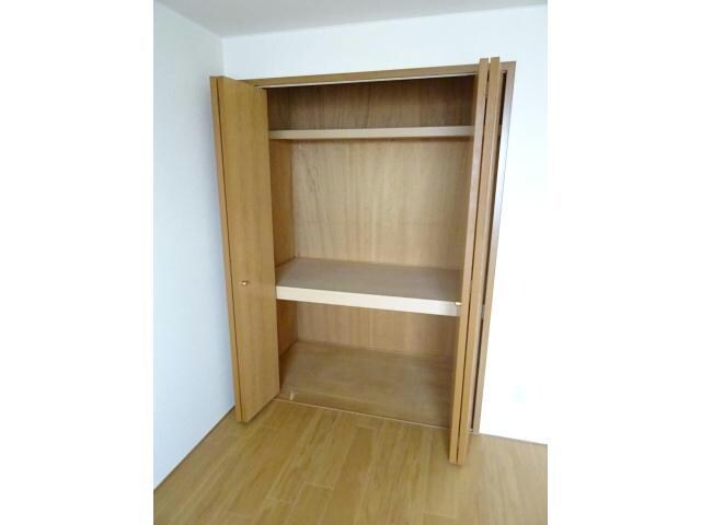 メゾンクレセラⅡの物件内観写真