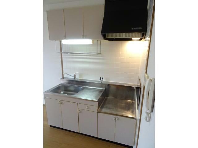 メゾンクレセラⅡの物件内観写真