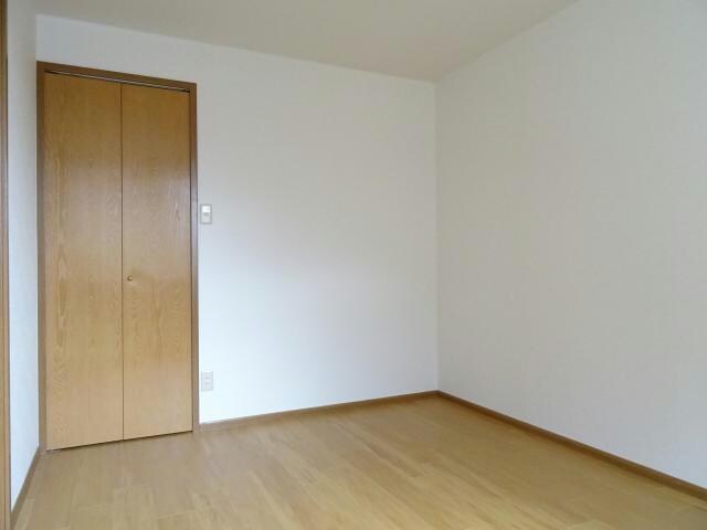 メゾンクレセラⅡの物件内観写真