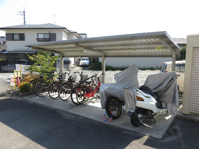 ラッフィナートＡ・Ｂの物件外観写真