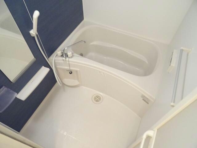 ラッフィナートＡ・Ｂの物件内観写真