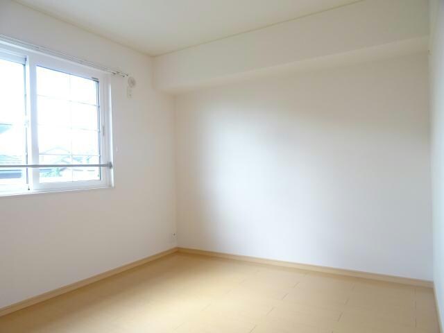 ラッフィナートＡ・Ｂの物件内観写真