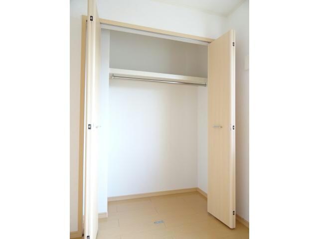 ラッフィナートＡ・Ｂの物件内観写真