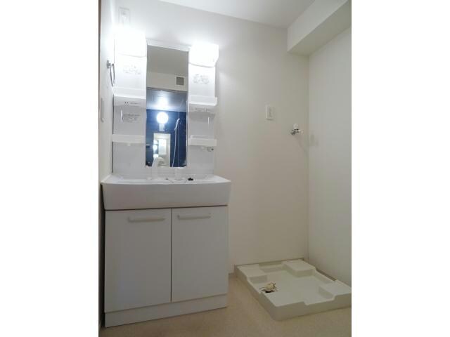 リバーサイドローレルの物件内観写真