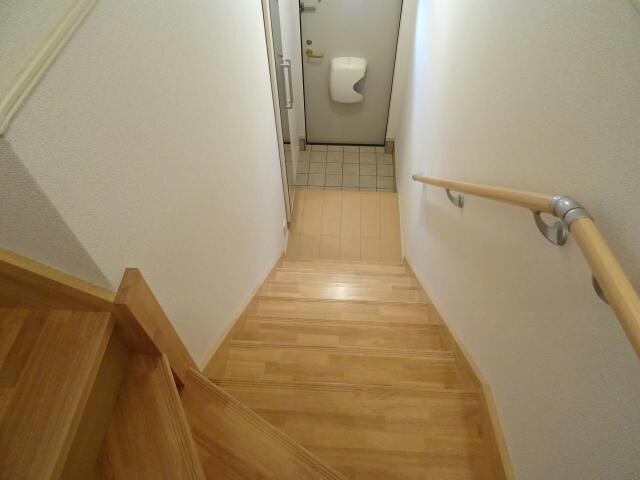 リバーサイドローレルの物件内観写真