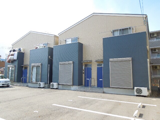 エクセレントの物件外観写真