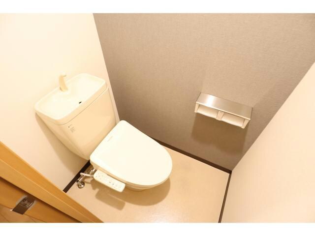 ロイヤルガーデン弐番館の物件内観写真