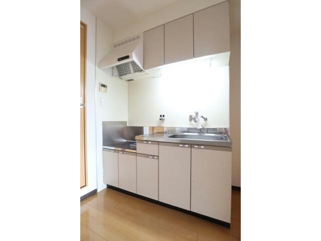 ロイヤルガーデン弐番館の物件内観写真