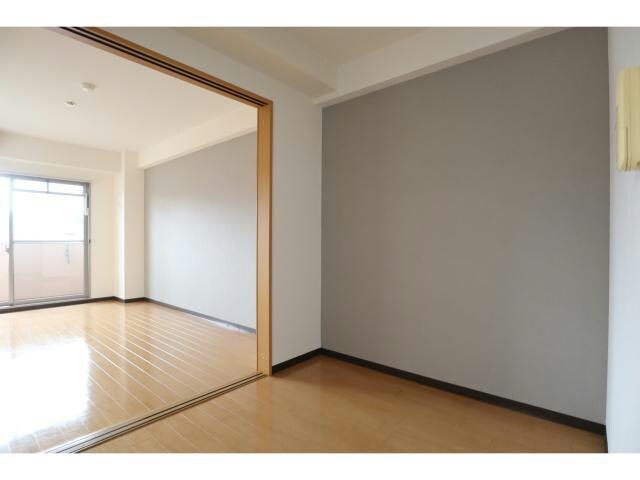 ロイヤルガーデン弐番館の物件内観写真