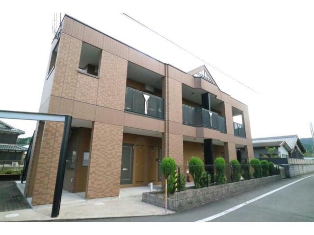 ディアベルジュの物件外観写真