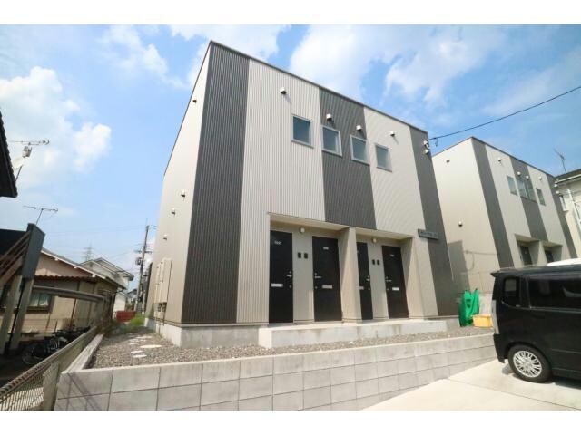 サークル19の物件外観写真