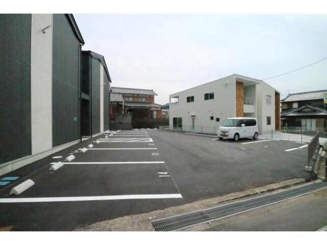 レフレール三雲の物件外観写真