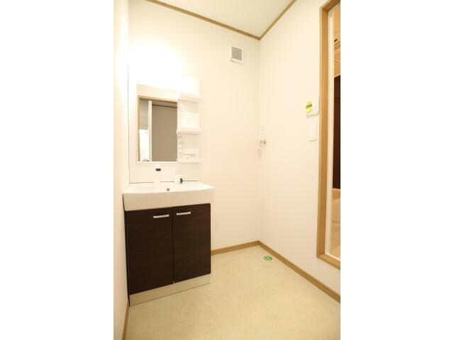 フォアール市子殿の物件内観写真