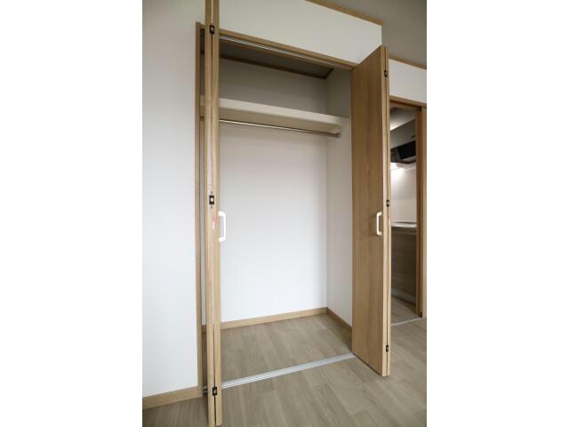 フォアール市子殿の物件内観写真