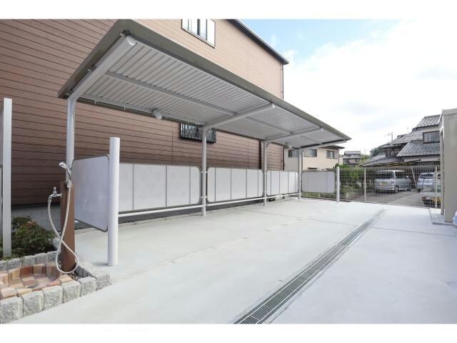 ベルプロムナード湖南Ⅰ・Ⅱの物件外観写真