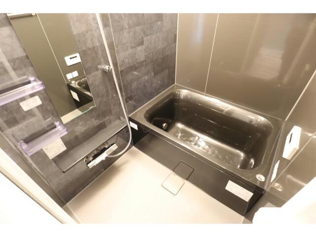 Famille Haneka Cの物件内観写真