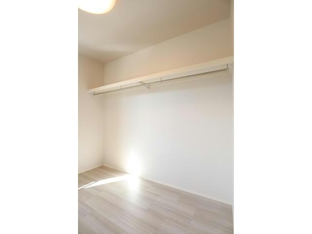 Famille Haneka Cの物件内観写真