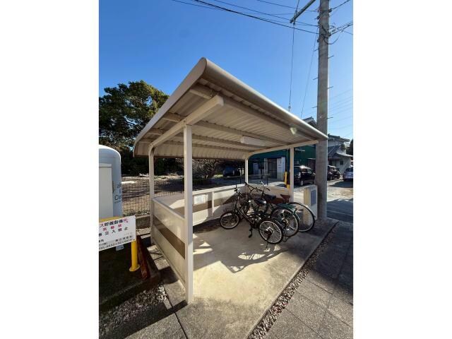 グレース・イン・サンフィールドの物件外観写真