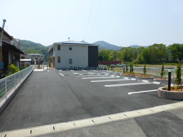 プラネットの物件外観写真