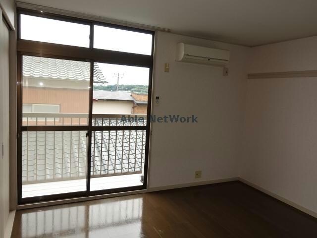 アプローズ東太田の物件内観写真