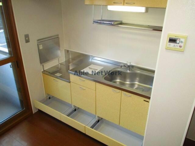 ノーブルタウン弐番館の物件内観写真