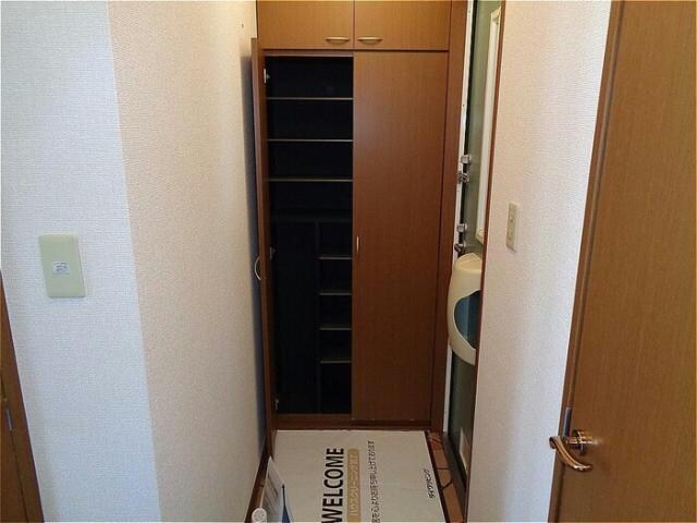 ノーブルタウン弐番館の物件内観写真