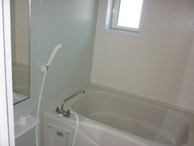 エレガントセレーノⅡの物件内観写真