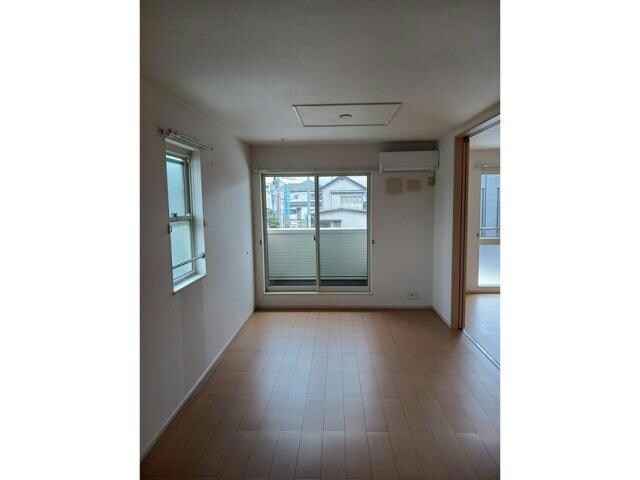 エレガントセレーノⅡの物件内観写真