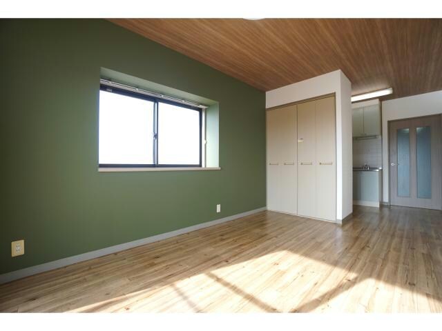 フォンスオストレア住吉の物件内観写真